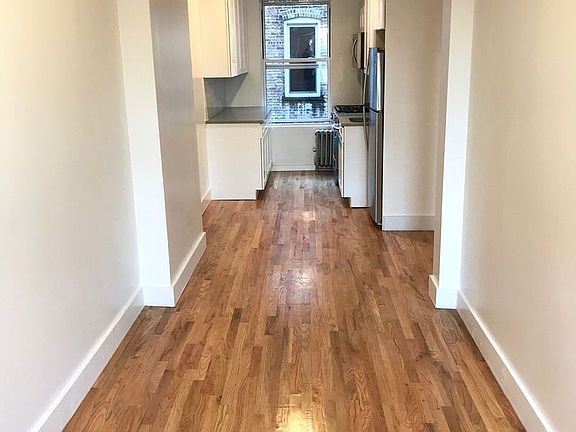 5th image of 3070 32nd St APT 15