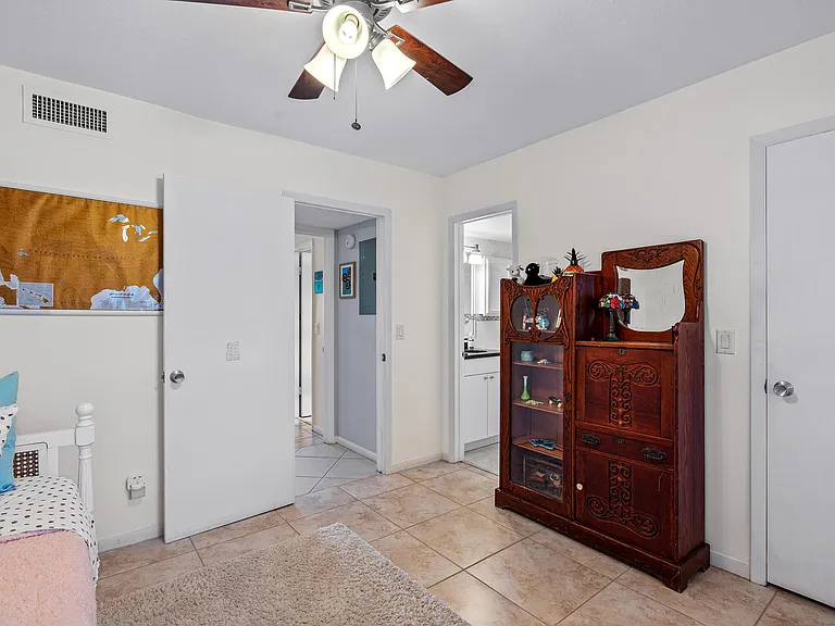 231 E Lantana Rd #203 — Photo 20