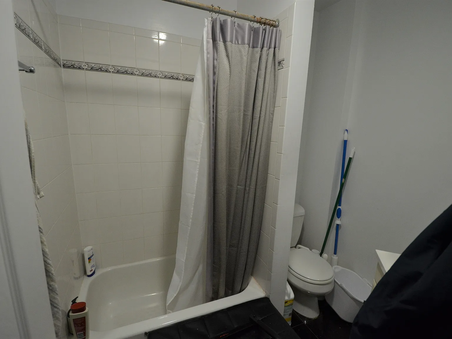 Studio, 999 sqft, $2,000 — Photo 3