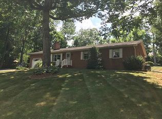 152 Sweetgum St, Elkton, VA 22827