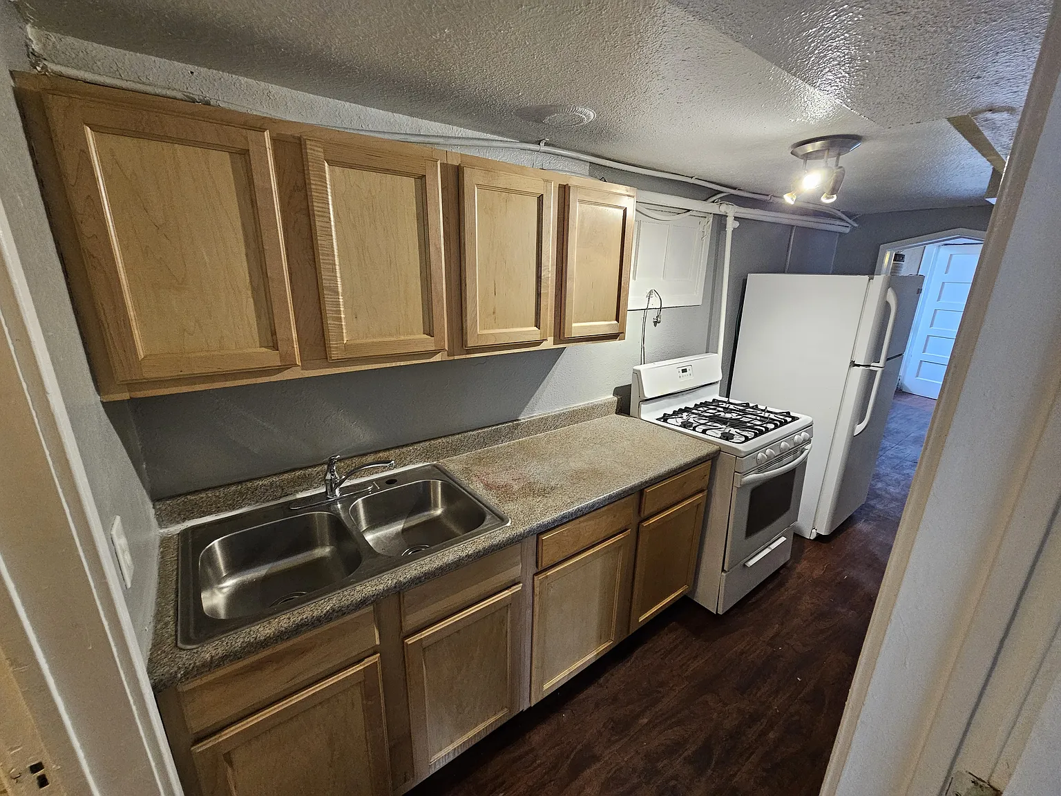 2 bed, 797 sqft, $1,150 — Photo 1