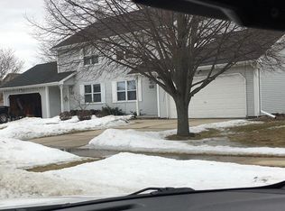 1980 Ridgeway Dr, De Pere, WI 54115