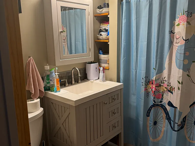 204 Oriole Ave #1 — Photo 8