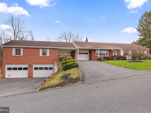 168 Florence Dr, Harrisburg, PA 17112
