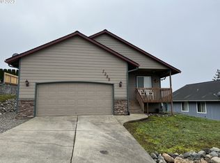 1288 NE Ballard Ct, Myrtle Creek, OR 97457