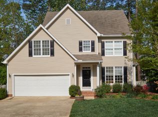 100 Musgrove Cir, Cary, NC 27518