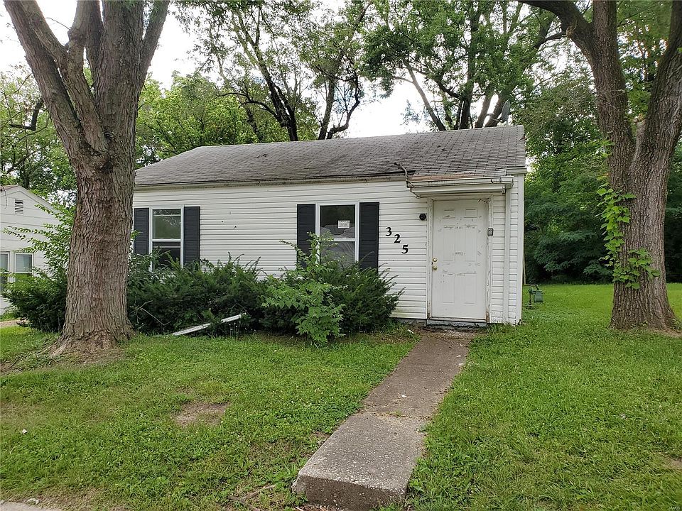 1st image of 325 Mueller Ave