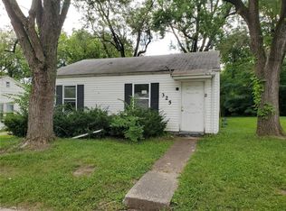 325 Mueller Ave, Saint Louis, MO 63135