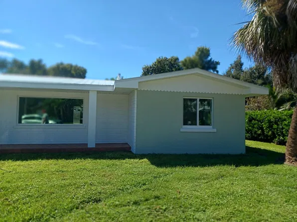 1350 Hanton Ave, Fort Myers, FL 33901