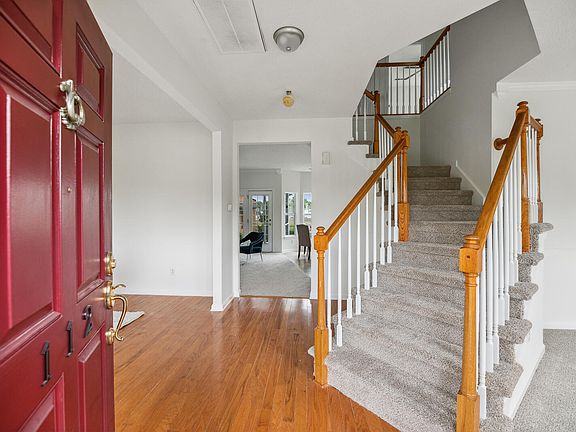 2nd image of 112 Pleasant Hill Dr