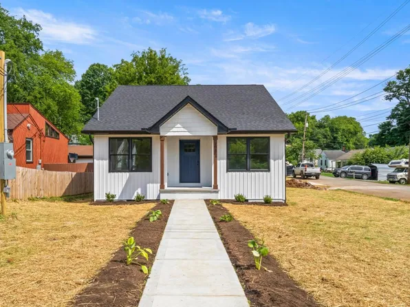 2037 Seminole Ave, Knoxville, TN 37915