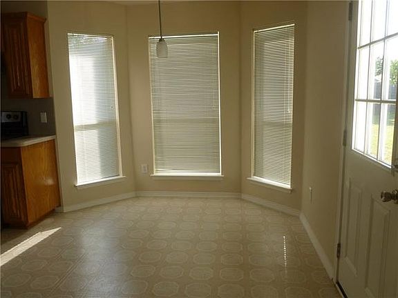 5th image of 7020 Spoonbill Ct