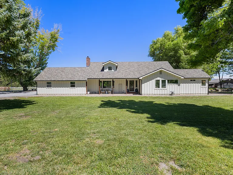 2241 Pioneer Trl — Photo 23