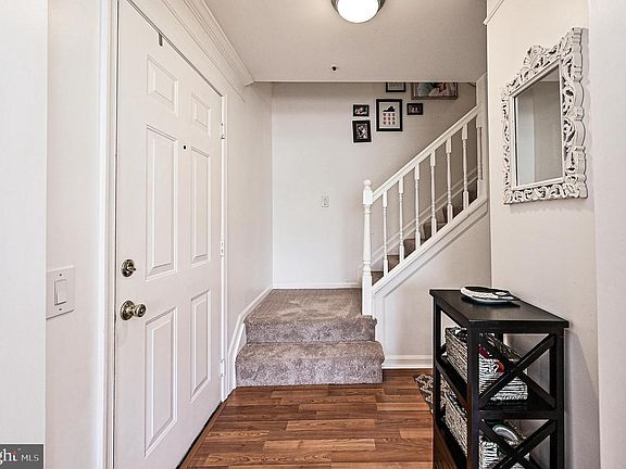3rd image of 2806 Emma Lee St APT 304