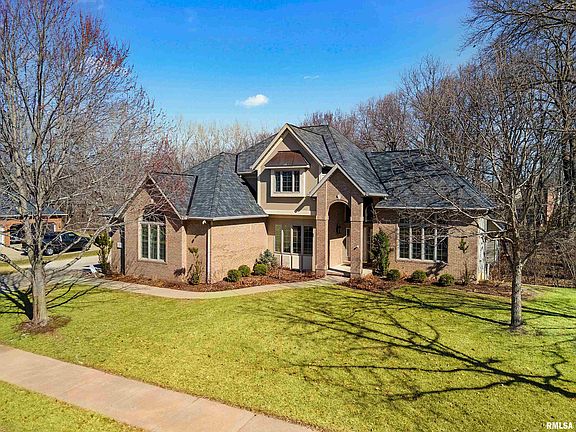 2nd image of 11308 N Hickory Woods Ct