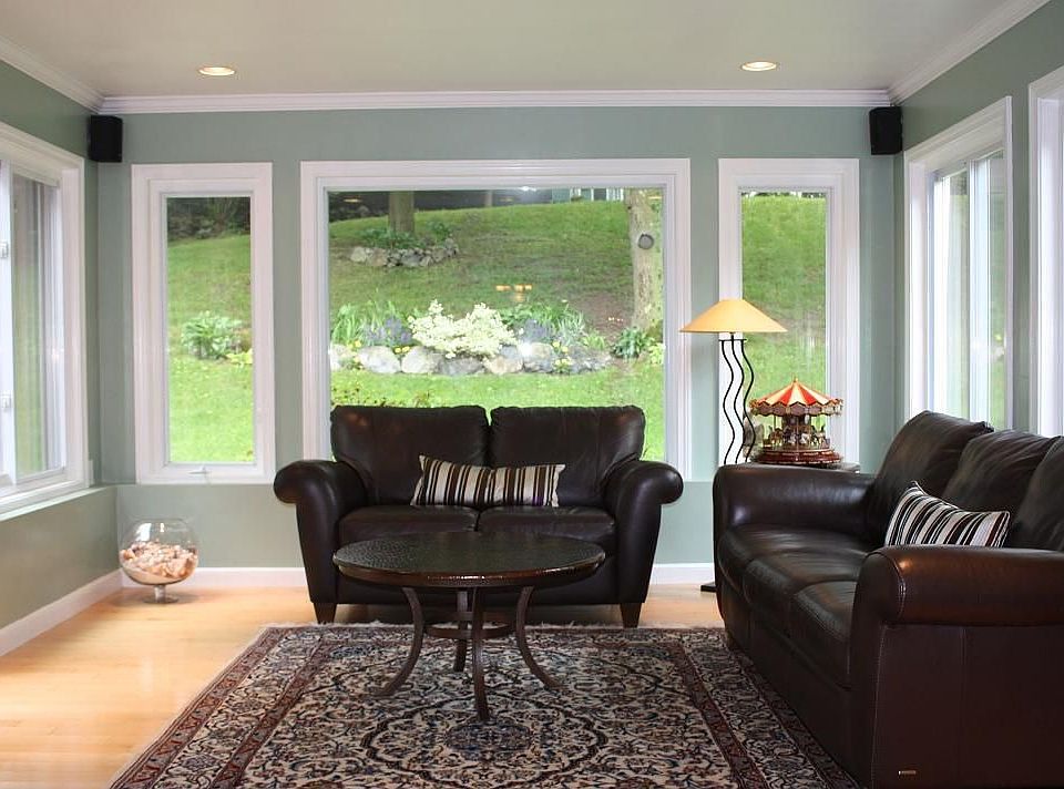 2nd image of 132 Radcliffe Rd
