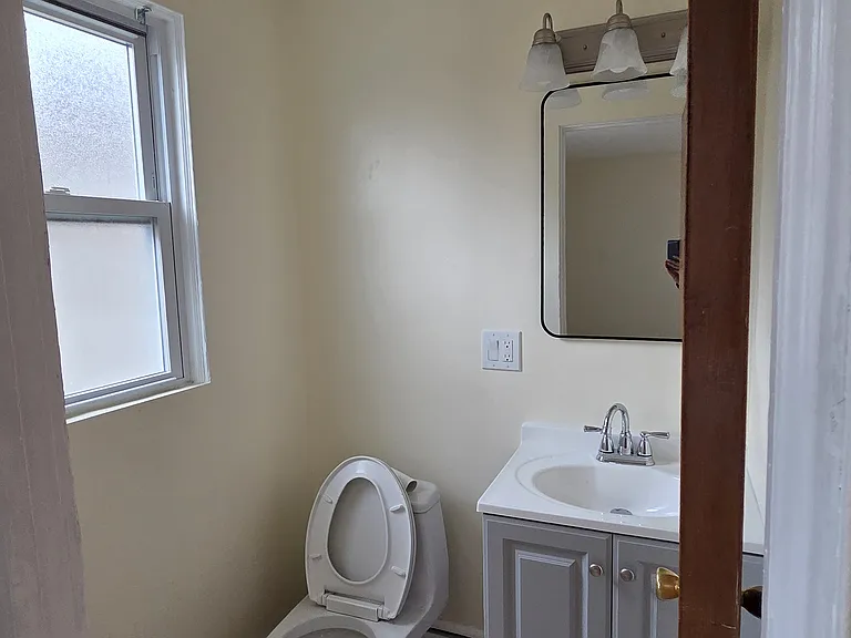 6100 N Campbell Ave #2 — Photo 10