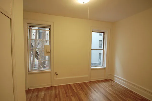 Rented by Bohemia Realty Group | media 17