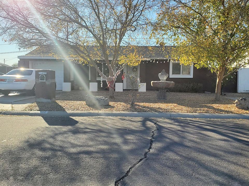 1st image of 11432 N 111th Dr