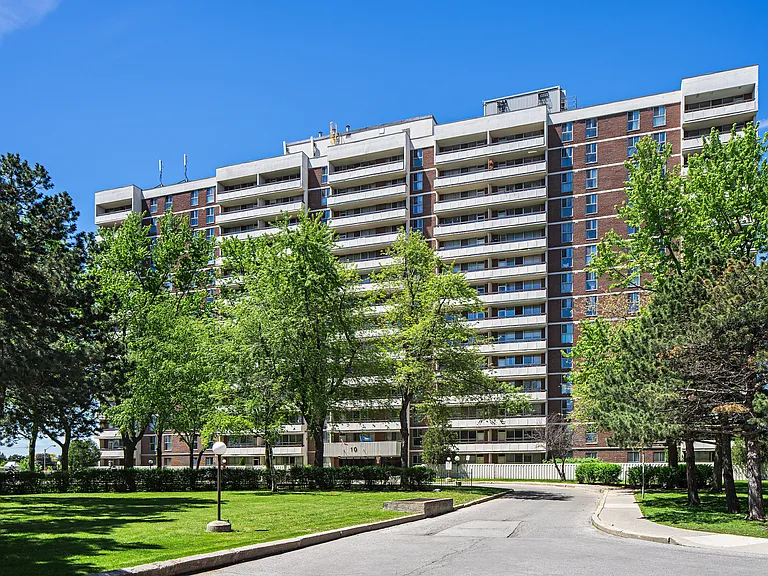 10 Bridletowne Cir #20-30-40 — Photo 17