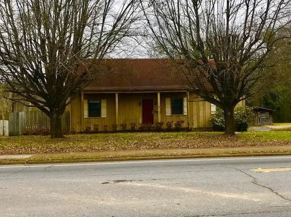 509 N Main St, La Fayette, GA 30728