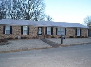 61 Leon Dr, Jackson, TN 38305