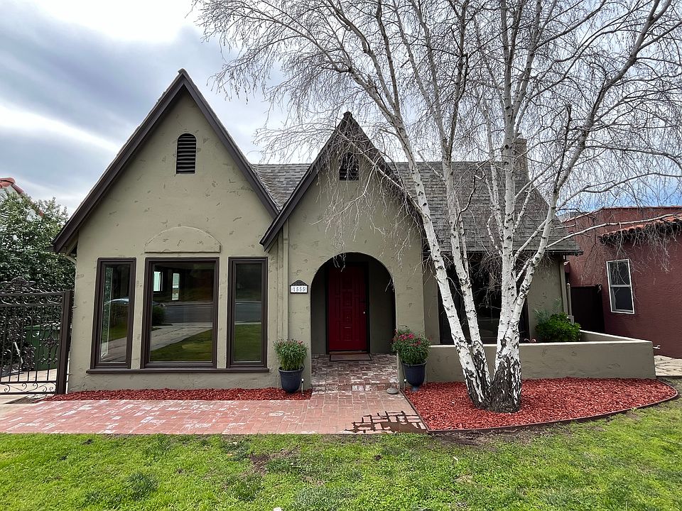 1st image of 1555 Campus Rd