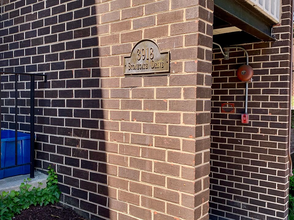 1st image of 3918 Stone Gate Dr APT C