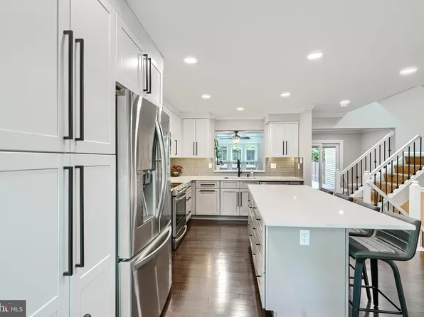 1 First Tee Ct, Baltimore, MD 21209