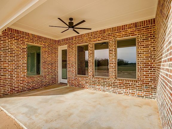 3rd image of 117 Clare Rd