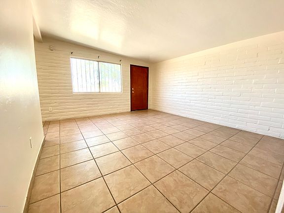 5th image of 4771 S 13th Ave