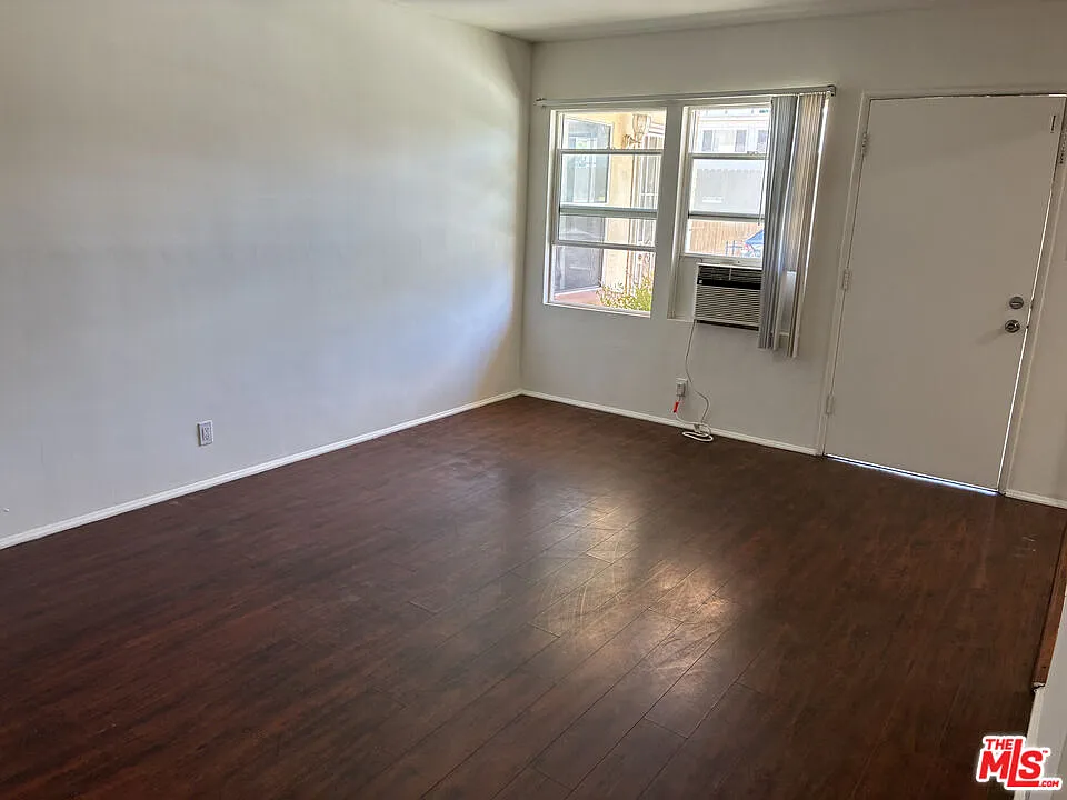 1 bed, 1.0 bath, 623 sqft, $1,750 — Photo 1