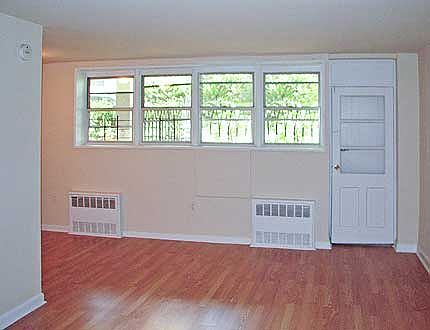4th image of 13955 35th Ave APT Ld