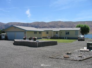 706 Washington Pl S, Mattawa, WA 99349