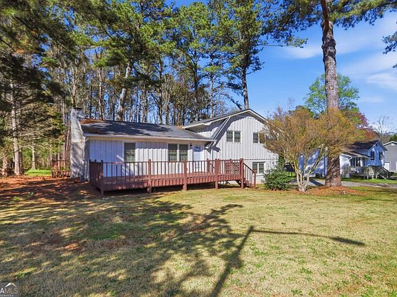 2nd image of 4716 Cheri Lynn Rd NW