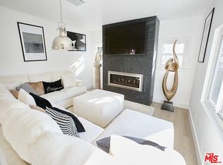 1040 N Crescent Heights Blvd, Los Angeles, CA 90046