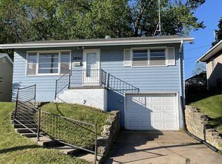 2850 Indiana Ave, Dubuque, IA 52001