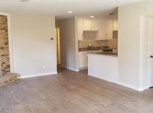 2125 Ruby Rd, Irving, TX 75060