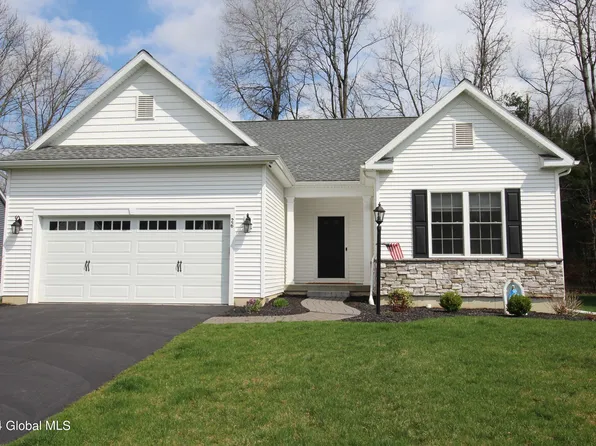 26 Linden Park Drive, Clifton Park, NY 12065