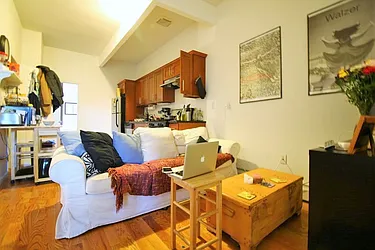 Rented by Next Door Realty NYC