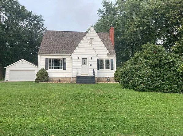 3865 Amidon Ave, Erie, PA 16510