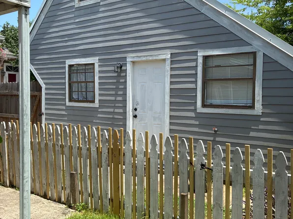 528 N Alexander St, New Orleans, LA 70119