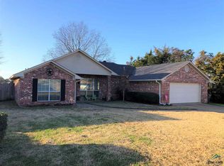 11329 Twin Spires Dr, Flint, TX 75762