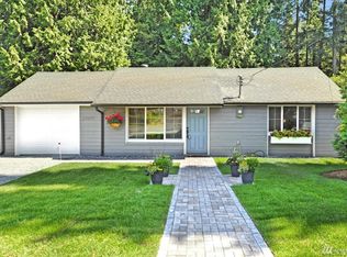 23503 Peterson Dr, Mountlake Terrace, WA 98043