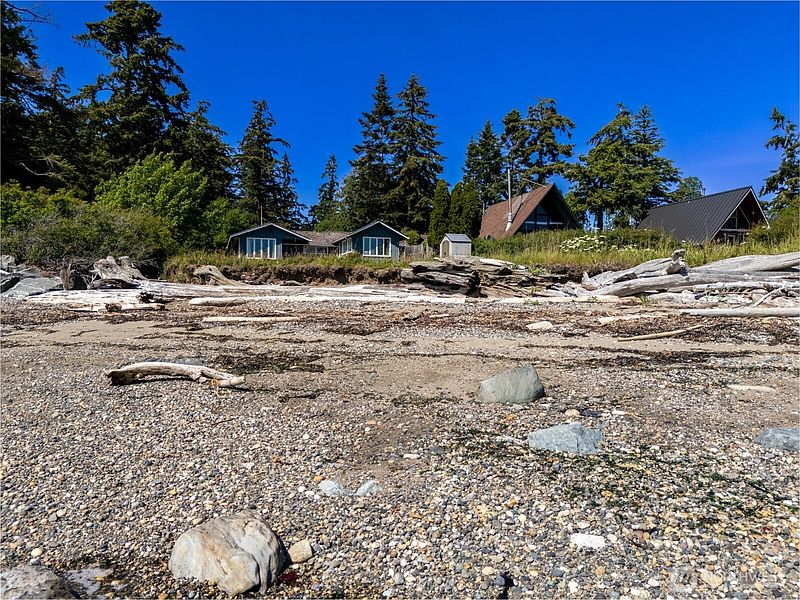 2nd image of 4448 S Shore Drive