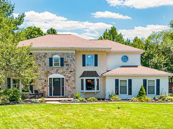4th image of 3009 Concord Cir