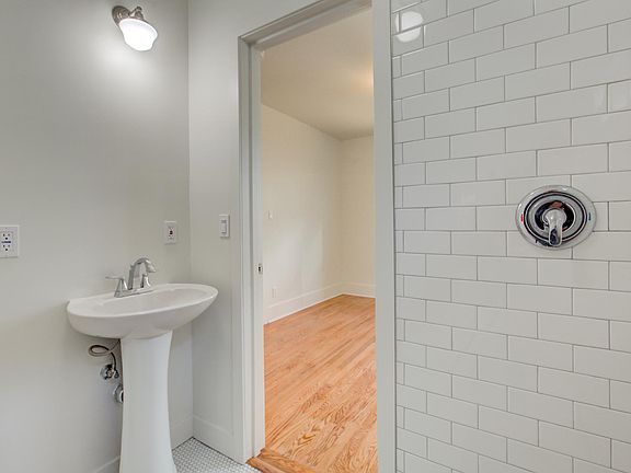 5th image of 1314 N Avenue 49