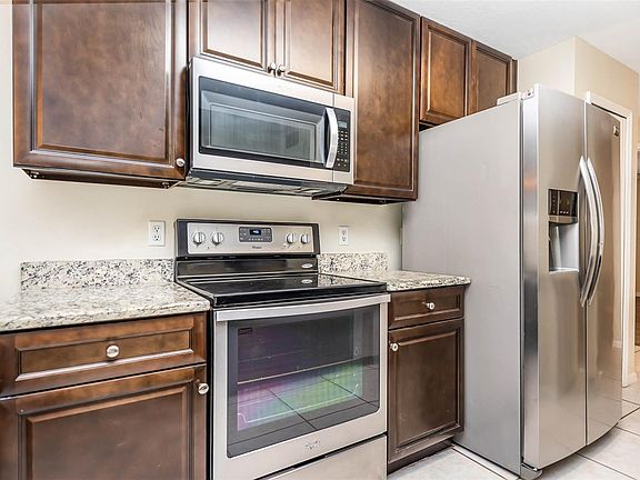 5th image of 1516 Lawndale Cir