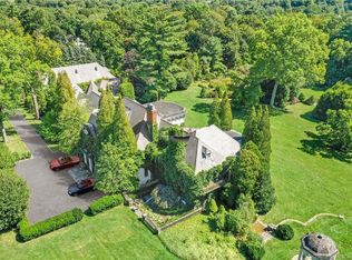 18 Simmons Ln, Greenwich, CT 06830