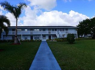 300 Newport Ct #300-T, Deerfield Beach, FL 33442